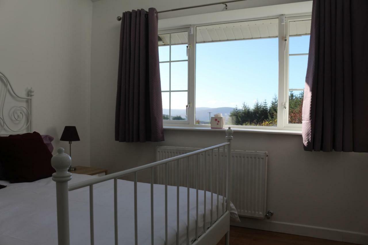 The Lodge Guesthouse Brittas Eksteriør bilde